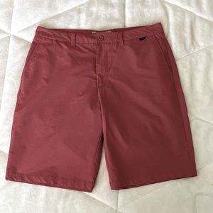 Travis Mathew shorts in great condition